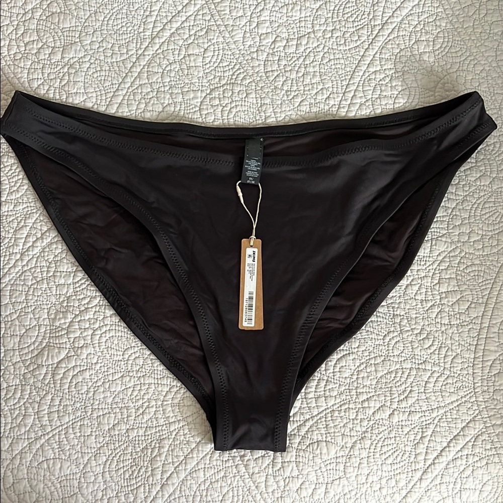 NEW! Skims mid waist bottom - Picture 2 of 7